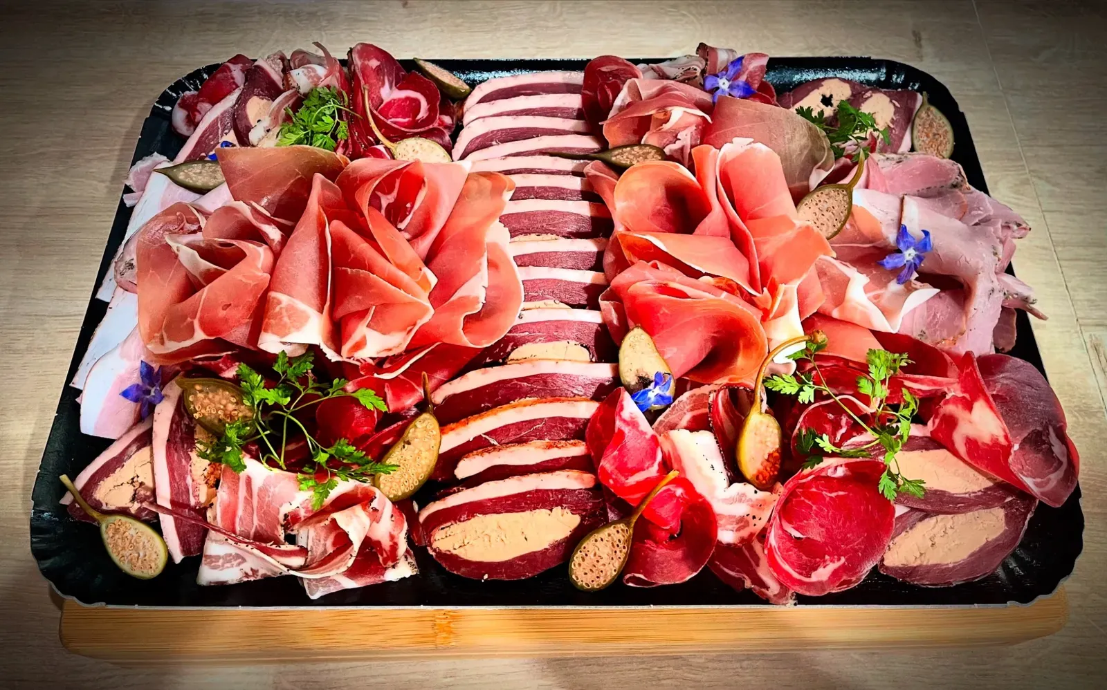 Plateau charcuteries traiteur Provence